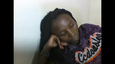 VIVIAN online show from February 17, 4:31 am