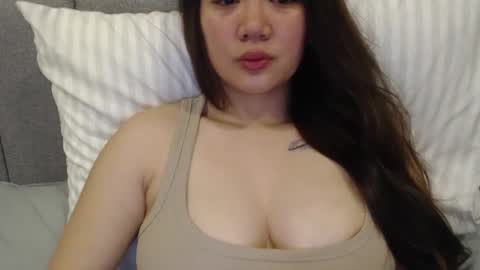 sexypenguin13 online show from December 27, 1:18 pm