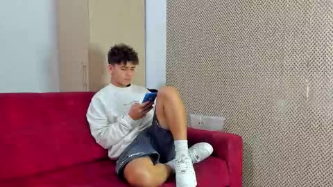 MATIAS-18   THIAHO -18  MAX-19  NICOKALY-19  CAIN-19   MOD ESTEBAN online show from March 24, 7:31 pm