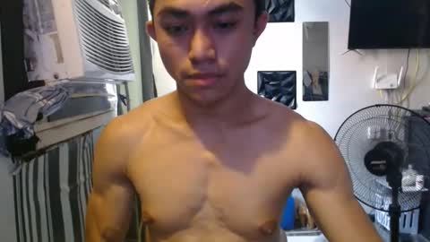 sexystrongcum online show from April 17, 6:05 am