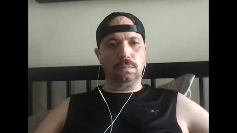 sfgiants1982 online show from September 18, 10:47 pm