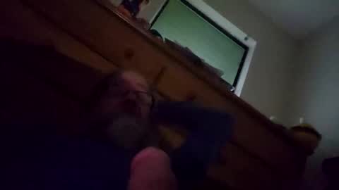 sgtbrown01 online show from April 23, 12:40 pm