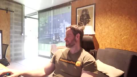 shad0w_hunter online show from March 31, 2:50 pm