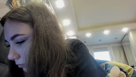 shadow_raffi online show from December 22, 11:22 am