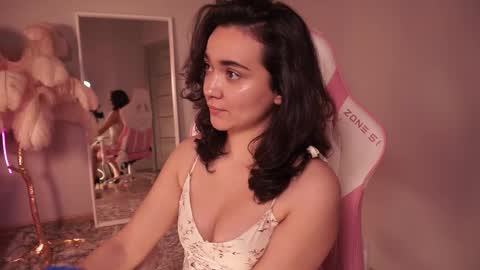 Lily  online show from November 3, 1:56 pm