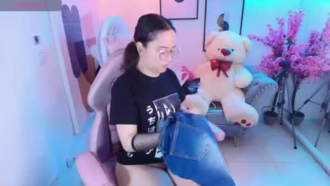 Shady  online show from June 10, 8:29 pm