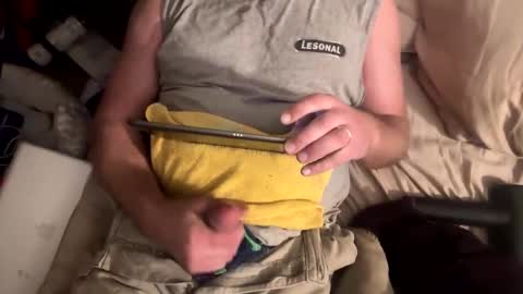 Snapshot of shadystl chatting on October 29, 1:02 pm shadystl online show from October 29, 1:02 pm