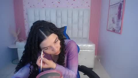 Shalon  online show from January 14, 1:19 pm