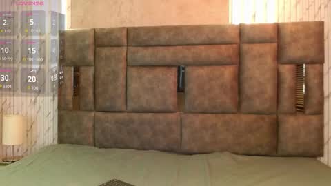 shalyn_lux online show from September 17, 8:34 pm