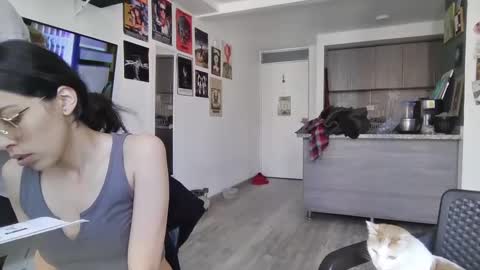 shamelesss_ online show from February 2, 6:31 pm