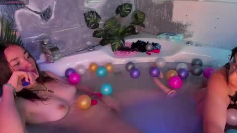 Shanelle online show from May 24, 8:59 pm