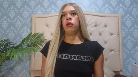 Shantal Jones online show from November 3, 10:22 pm