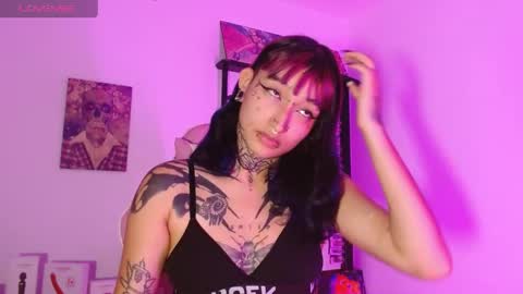 sharaross1 online show from April 28, 10:03 pm