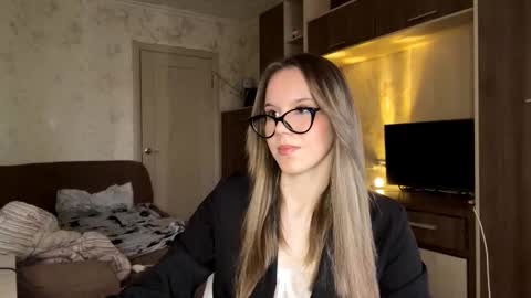 Arina online show from March 6, 8:24 am