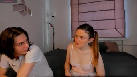 San and Wendy online show from February 4, 12:09 pm