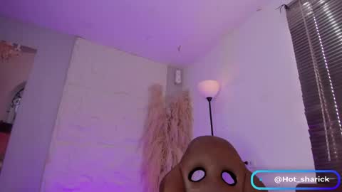 sharick lovee    online show from April 18, 7:58 pm