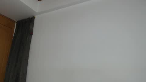 sharickleon11 online show from November 5, 12:56 am