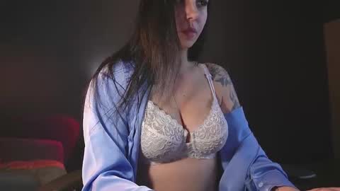 Miley online show from February 5, 3:15 pm