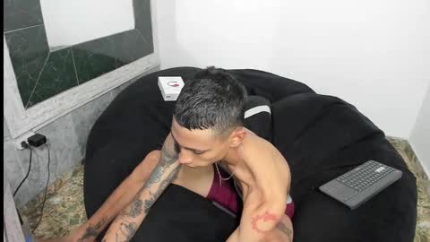 Sharlot07 online show from March 6, 9:36 am