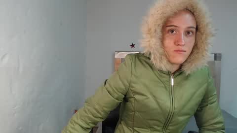 Sara online show from February 10, 2:37 pm