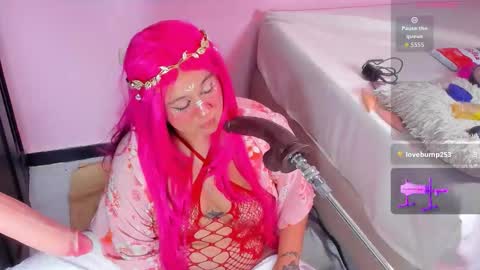 sharlotthe_bigass online show from January 9, 1:22 am