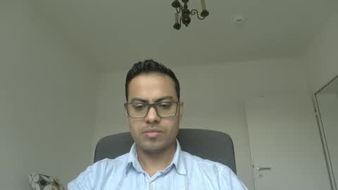 sharmamanxyz online show from March 12, 10:16 am