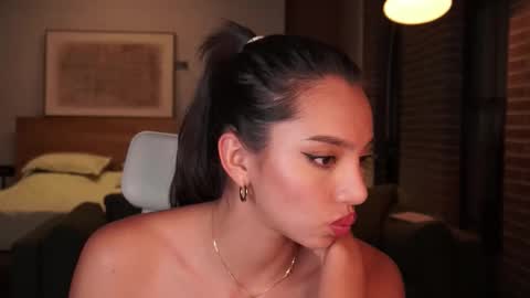 sharon baker online show from December 18, 3:57 am