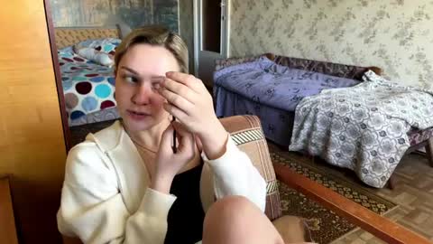 Lilith online show from May 4, 9:16 am