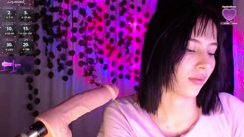 Snapshot of shayla_bbs chatting on December 18, 3:22 pm Shayla 3 online show from December 18, 3:22 pm