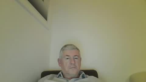 she52 online show from November 17, 7:16 pm