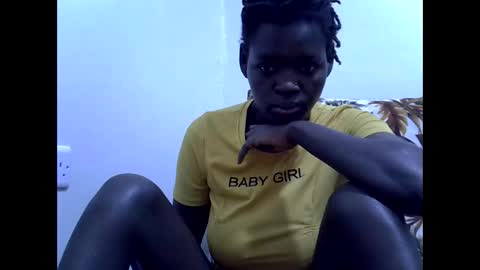 shees_sweet online show from May 27, 3:36 am