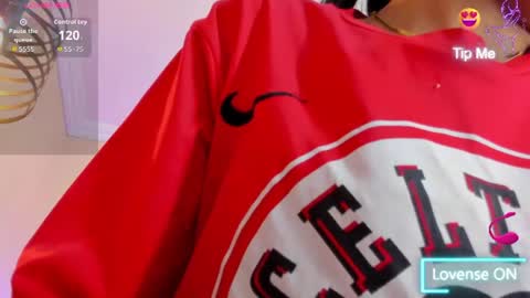 sheilly_brown online show from June 12, 7:57 pm