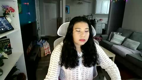 sheilyn_smith online show from April 24, 5:42 am