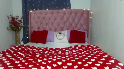 shelia420715 online show from December 14, 3:02 am