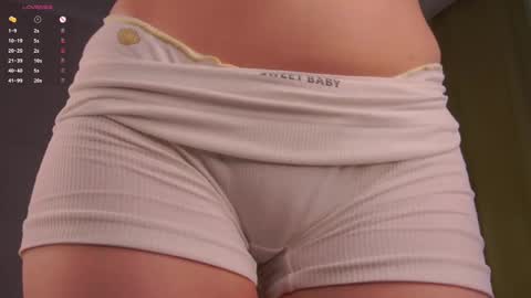 Lina online show from April 21, 2:51 am