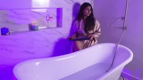  Transmission schedule Monday - Friday 715 am to 200 pm time Colombia  online show from October 15, 2:40 pm