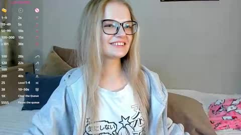 shellyboom online show from December 14, 8:48 pm