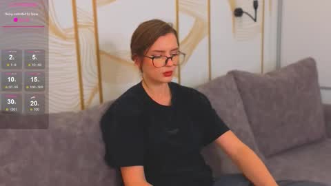 Hi guys my name is Shelly Im 20 years old. Im a shy but very sweet girl online show from October 11, 10:46 pm