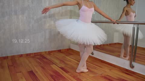  In instagram shena nomy online show from December 19, 11:11 pm