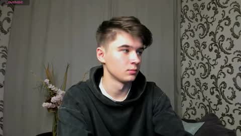 Max online show from September 16, 4:10 pm