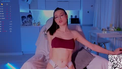 Snapshot of shey1i chatting on December 14, 6:30 pm Sheyli online show from December 14, 6:30 pm