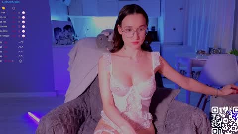 Snapshot of shey1i chatting on December 24, 9:11 pm Sheyli online show from December 24, 9:11 pm