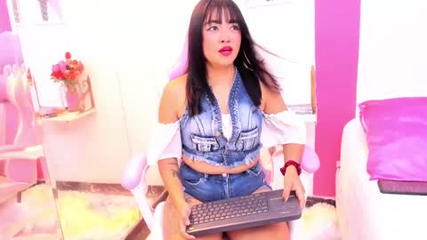 Alli  online show from January 6, 7:45 pm