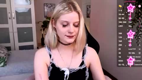 help me reach my first 25 thumbs up online show from September 23, 2:22 pm