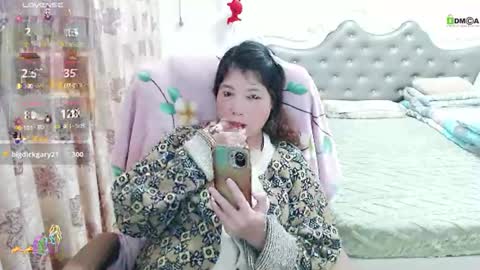 Shirleyni online show from December 19, 3:07 pm