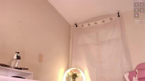  kendal  online show from November 26, 3:09 pm