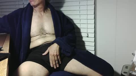 nikolas send dm for an appointment online show from September 15, 2:35 am