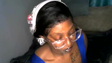 sexxy online show from October 15, 10:49 am