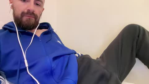 show_jizzness online show from February 18, 6:04 pm