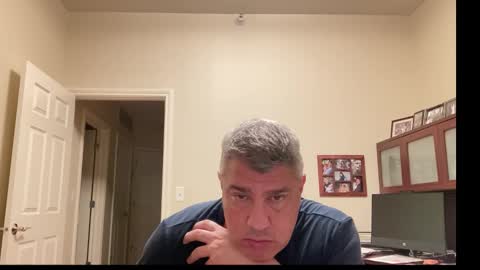 Chicago Guy online show from October 16, 11:25 pm